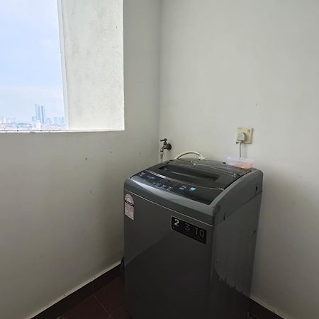 Apartamento One Tebrau By Antlerzone Johor Bahru Exterior foto